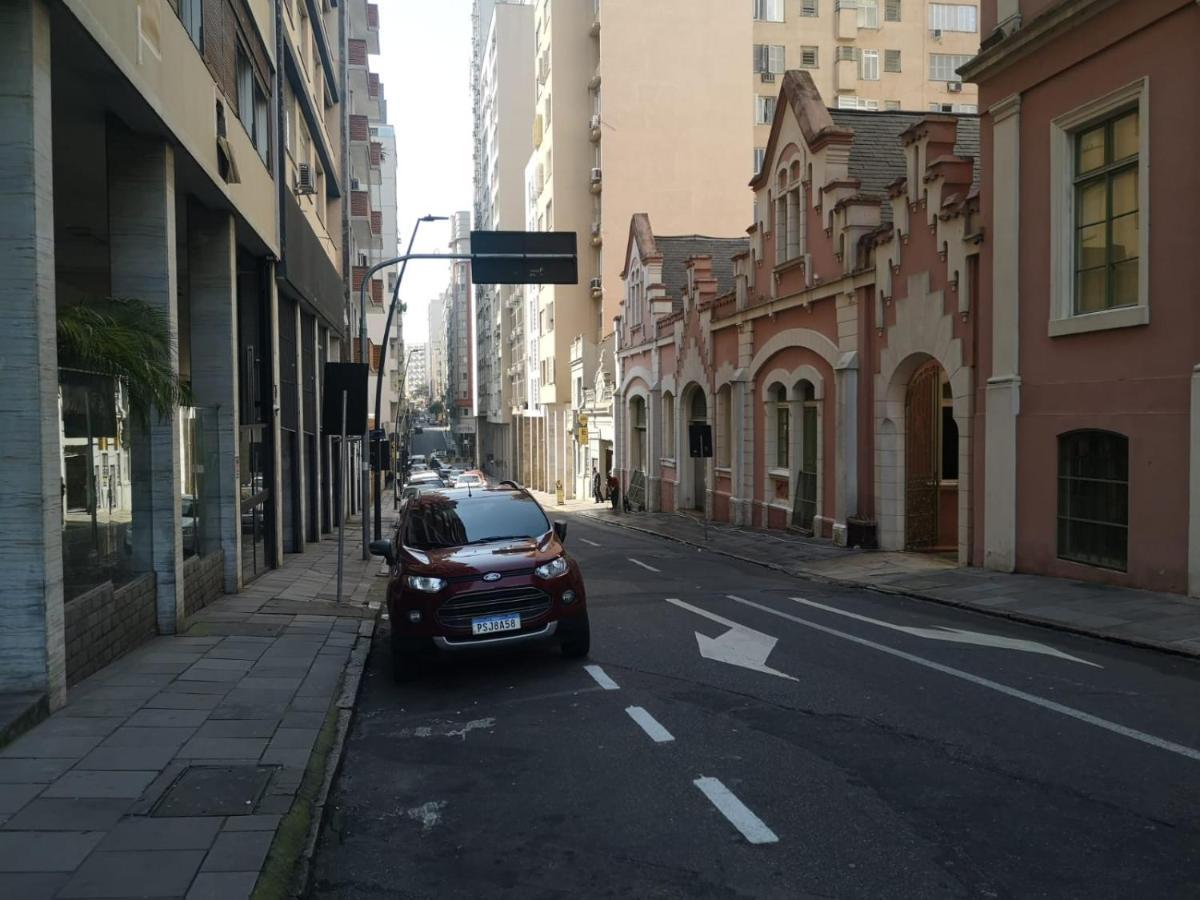 Ensolarado E Espacoso Quarto/Sala No Coracao De Poa Porto Alegre Exterior photo